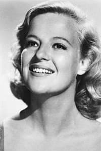 Kim Stanley in Seance on a Wet Afternoon