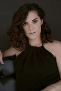 Esther Noya in La desconocida