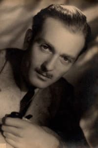 Daniel White in El hundimiento