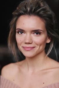 Valeriya Dergileva in Друг на продажу