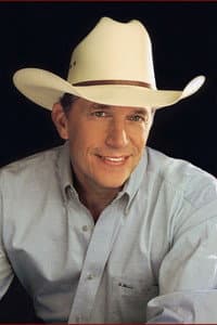 George Strait in George Strait: The Cowboy Rides Away