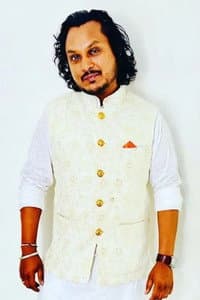 Honey Mattu in Ronde Sare Vyah Picho