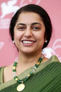 Suhasini Maniratnam in Takkari
