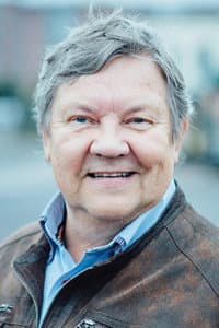 Juha Muje in Tarhapäivä