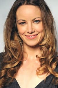 Sarah Lynn Dawson in Love In The Time Of Pandemic