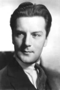 Dennis King in Aladdin