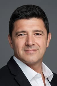 Hakan Ural in Alev Gibi Bir Kız