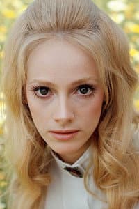 Sondra Locke in Friendships, Secrets and Lies