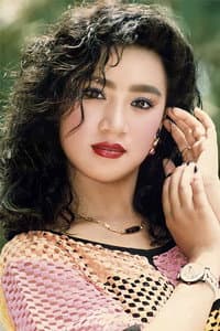 Y Phụng in Áo trắng sân trường