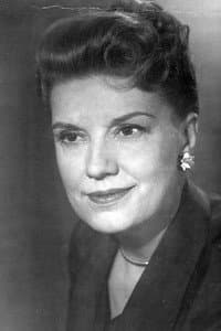 Lenita Lane in Federal Agent