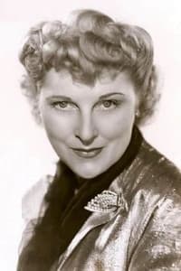 Isobel Elsom in Smart Woman