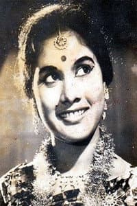 Sujata in Chotey Sahib