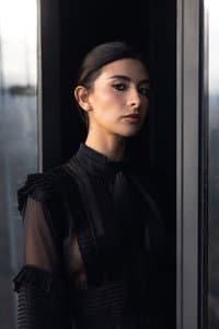 Paola Ramones in Buenas para nada