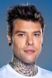 Fedez in Vent'anni di Sensualità a corte
