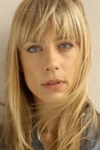Marisa Leonie Bach in Der Zauber des Regenbogens