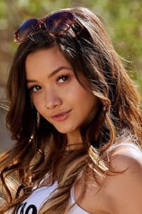 Alex De La Flor in Trans Massage 2