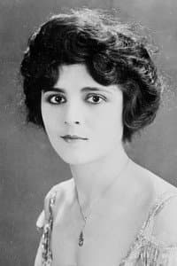 Claire Adams in The Girl in the Limousine