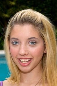 Chrissie Summers in Naughty Neighbors 4
