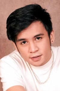 Kim De Leon in Regal Studio Presents: Magkaibigan, Nagkaibigan