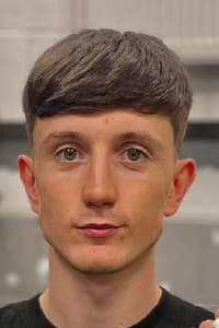 Conor Quinn in Padraig McCrory vs. Ondrej Budera