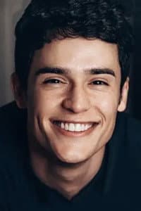 Júlio Oliveira in Filme B - A Van Assassina