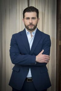 Fernando Noriega in Más allá de mí