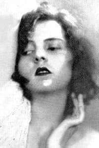 Jill Dennett in How Comedies Are Born