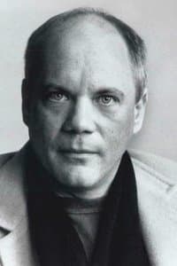 Daniel von Bargen in Before and After
