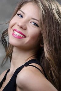 Anastasia Levordashka in Чудовища