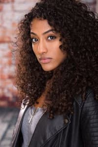 Janina Gordillo in Rock the Boat