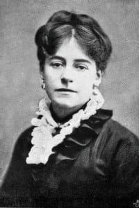 Émilienne Dux in La comtesse de Somerive