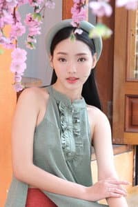 Minh Anh in Sợi Chỉ Đỏ