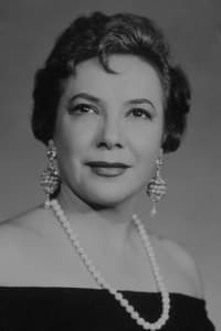 Delia Magaña in La niña popoff