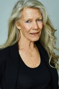 Inge Ladd in The 6 Relics of Helena Mason