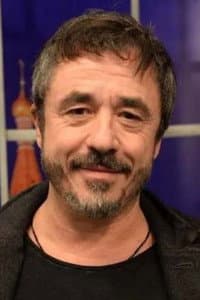 Pablo Granados in Bañeros 4: Los rompeolas