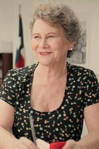 Terri Merritt Bennett in The Hem