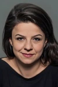Pınar Şenol in Issız Adam