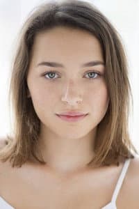 Anastasia Bampos in Go!
