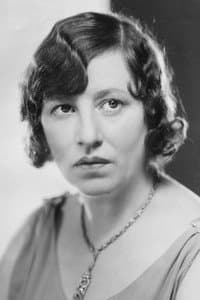 Polly Moran in A Lady of Chance