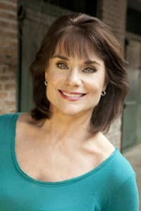 Kristine Samuelson in Darwin Fick