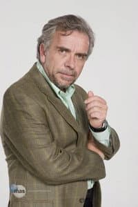 José Elías Moreno in Santera