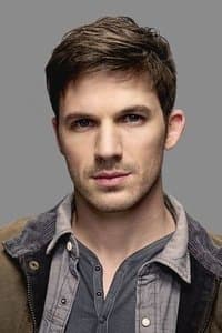 Matt Lanter in USS Indianapolis: Men of Courage