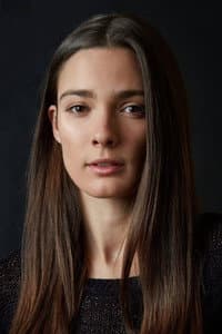 Lorina Kamburova in Nightworld