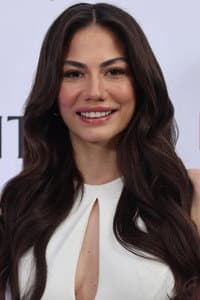 Demet Özdemir in Adım Farah