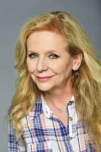 Olga Želenská-Drápalová in Smrť šitá na mieru
