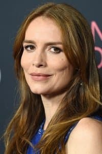 Saffron Burrows in Hotel de Love