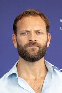 Alessandro Borghi in Delta