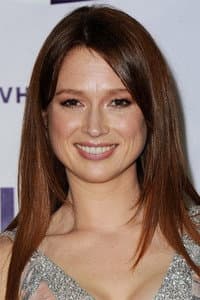 Ellie Kemper in Home Sweet Home Alone