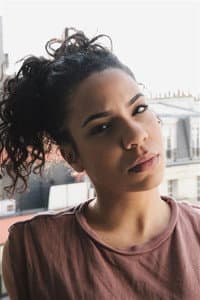 Sarah Fitri in Ici tout commence