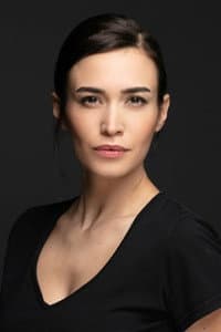 Ecem Özkaya in 5 Dakkada Değişir Bütün İşler